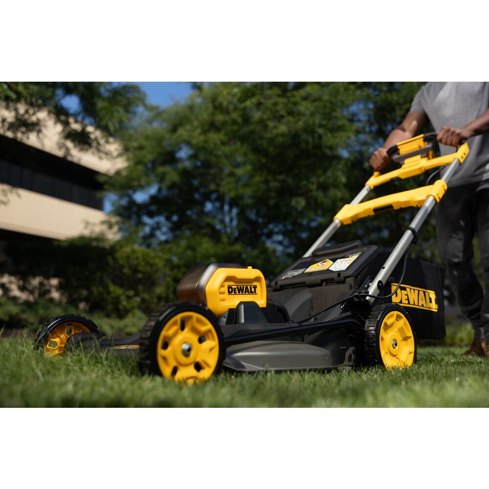 DEWALT DCMWSP550N-XJ Akku-Rasenmäher(Antrieb), 53cm, 54 V