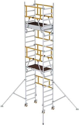 MUNK FlexxTower SG mit vorlaufendem Geländer